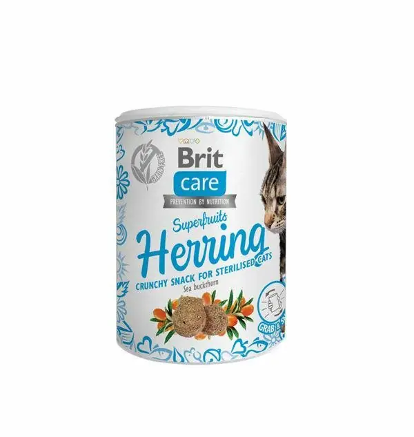 Cena promocyjna Brit Care Snack Herring Superfruits bezzbożowy przysmak dla sterylizowanych kotów 100g