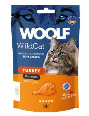 Dodaj do koszyka Woolf WildCat Soft Snack Turkey to delikatne i soczyste przysmaki z indykiem dla kotów starszych i sterylizowanych 50g